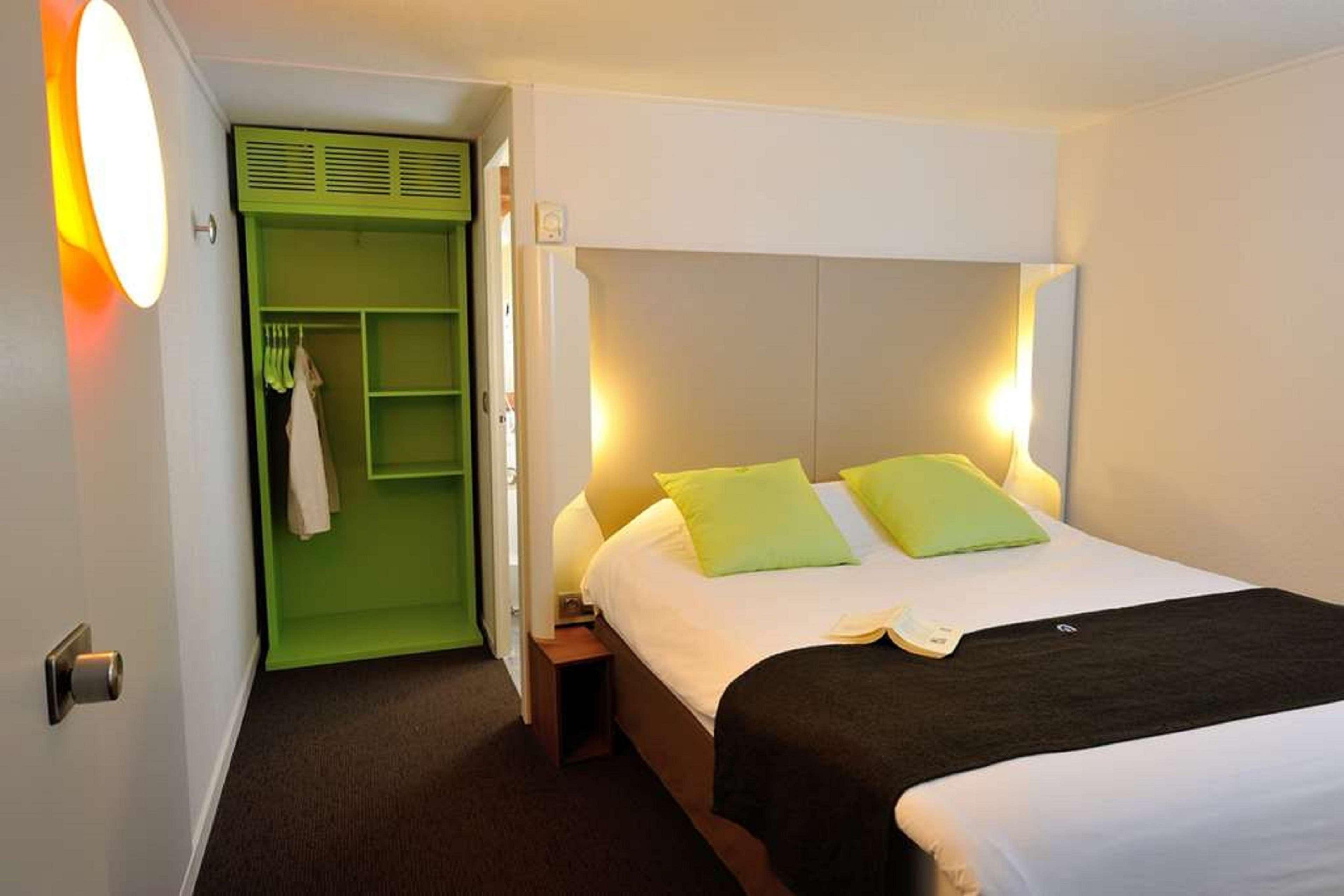Campanile Lille - Seclin Hotel Екстериор снимка