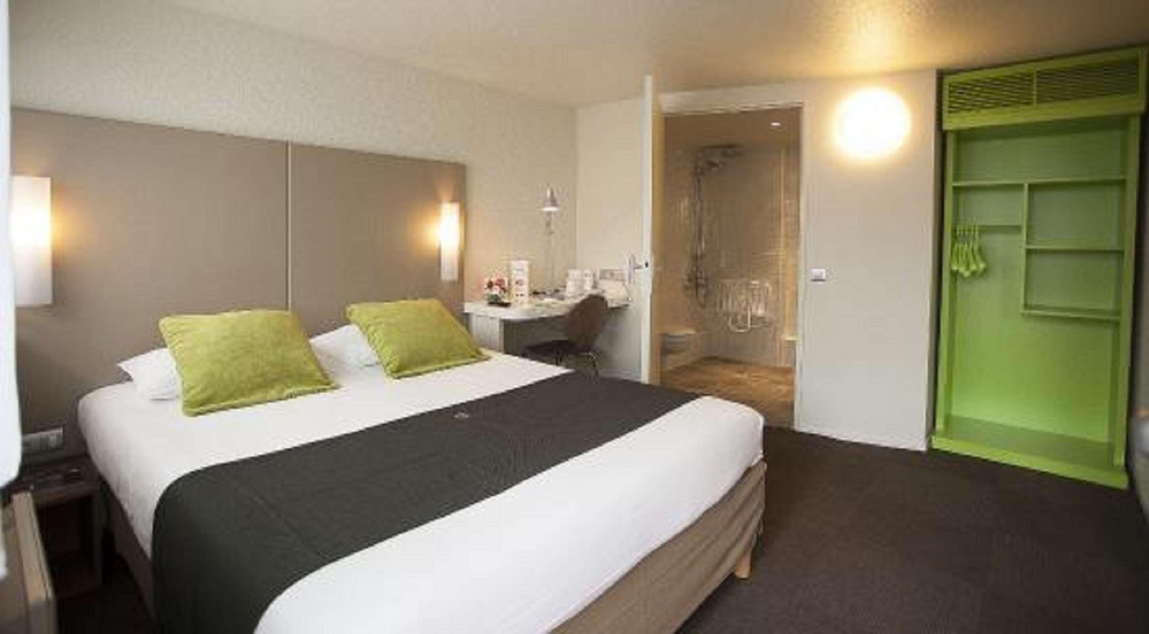 Campanile Lille - Seclin Hotel Екстериор снимка