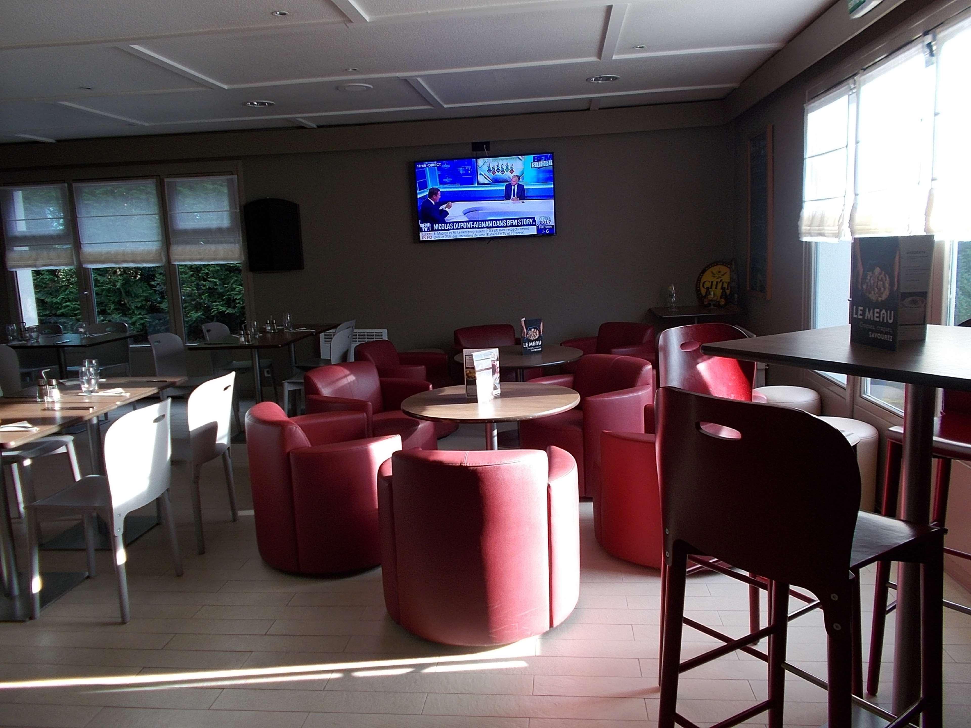 Campanile Lille - Seclin Hotel Екстериор снимка