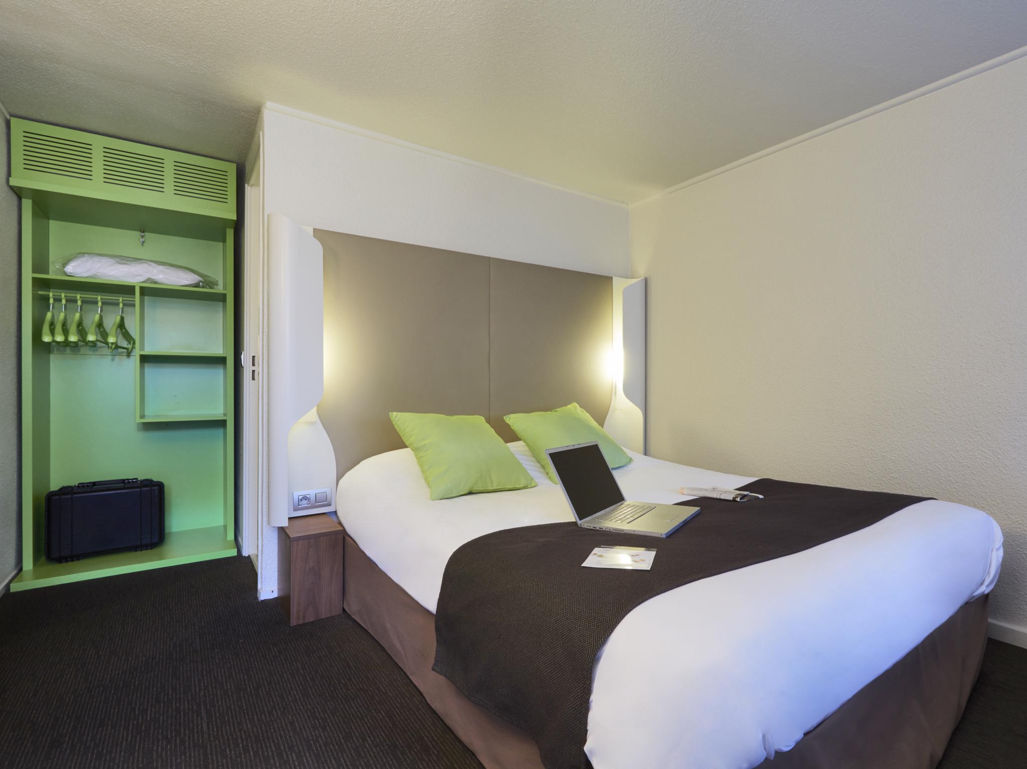 Campanile Lille - Seclin Hotel Екстериор снимка