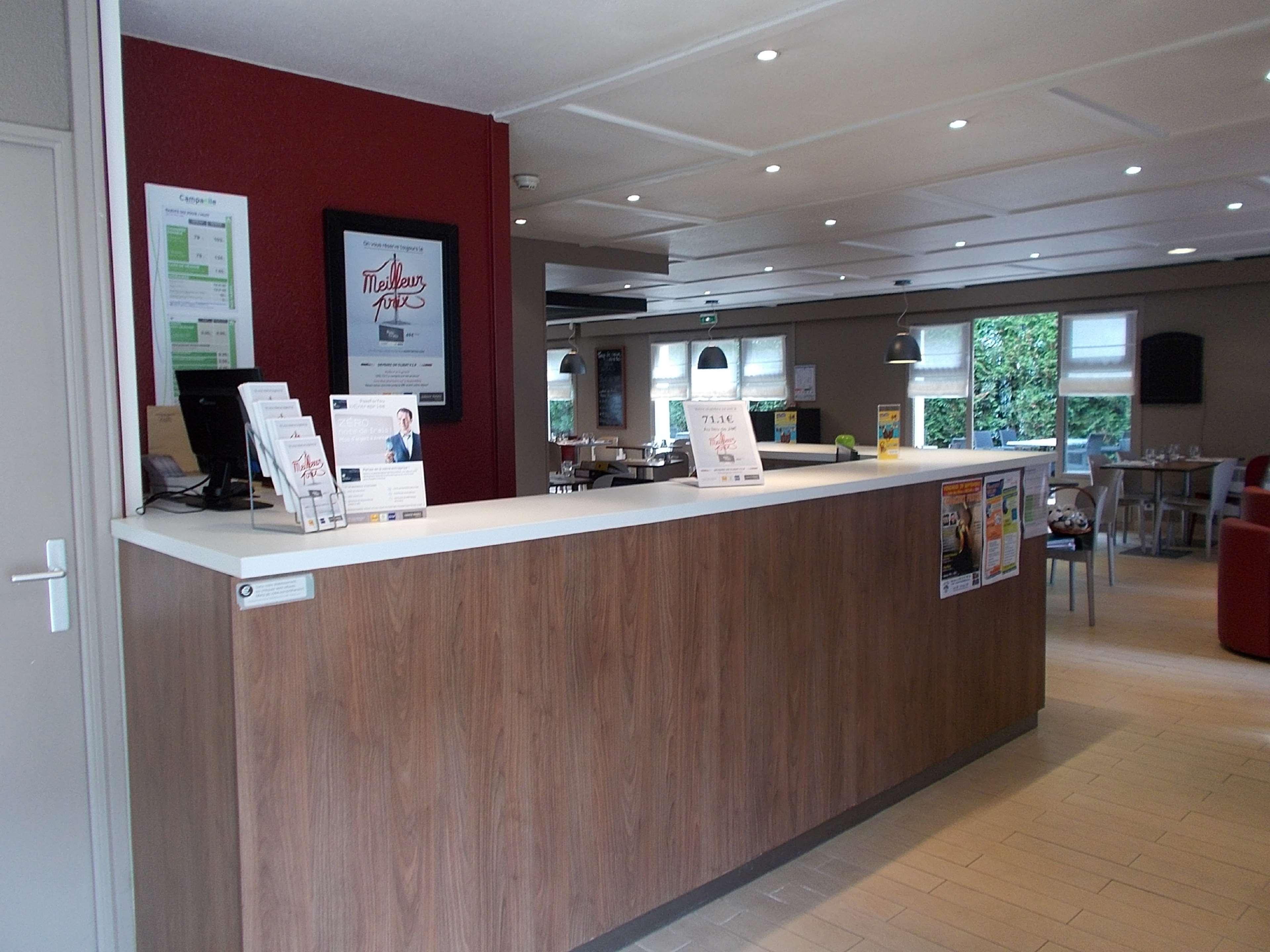 Campanile Lille - Seclin Hotel Екстериор снимка