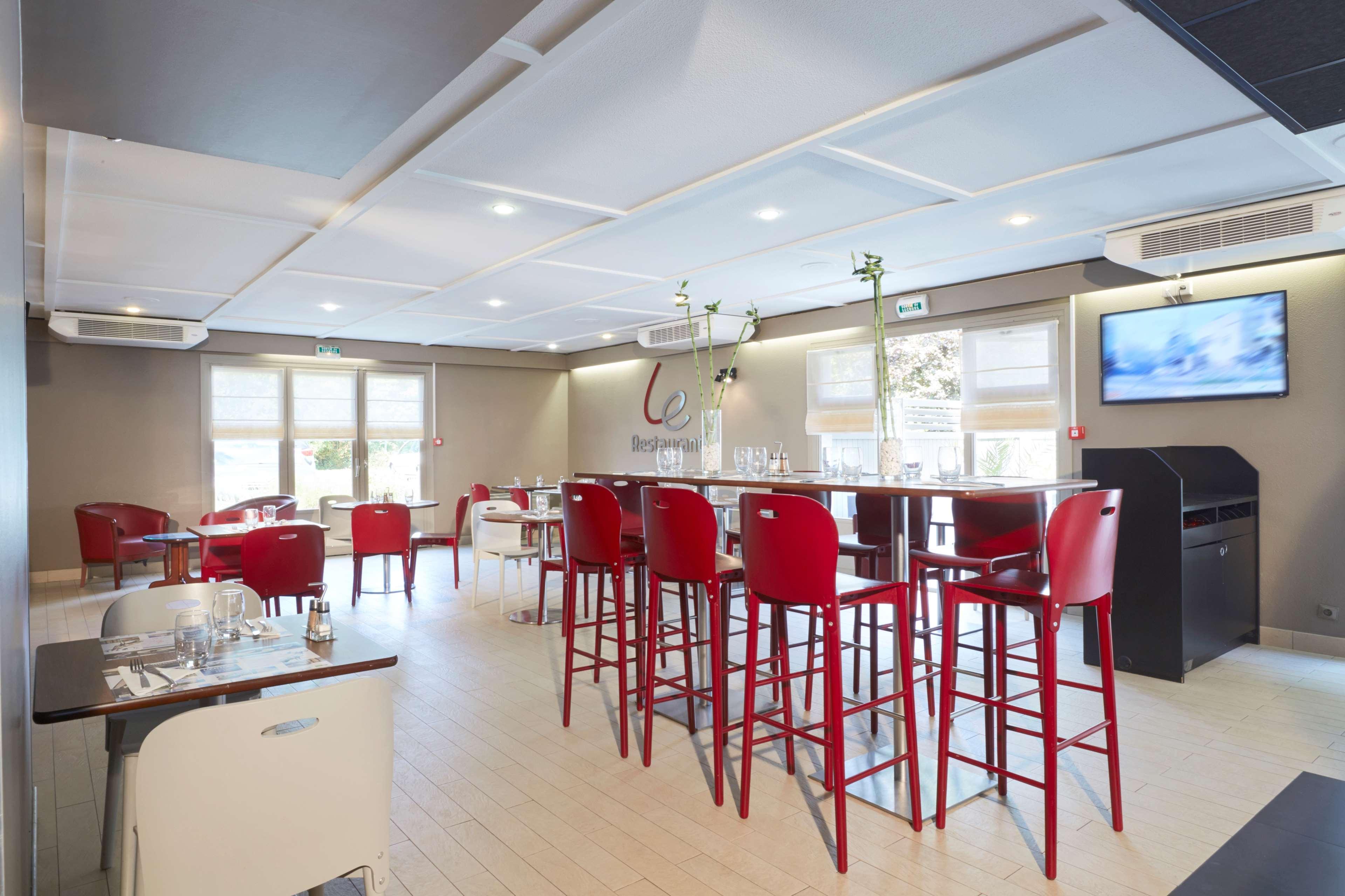 Campanile Lille - Seclin Hotel Екстериор снимка